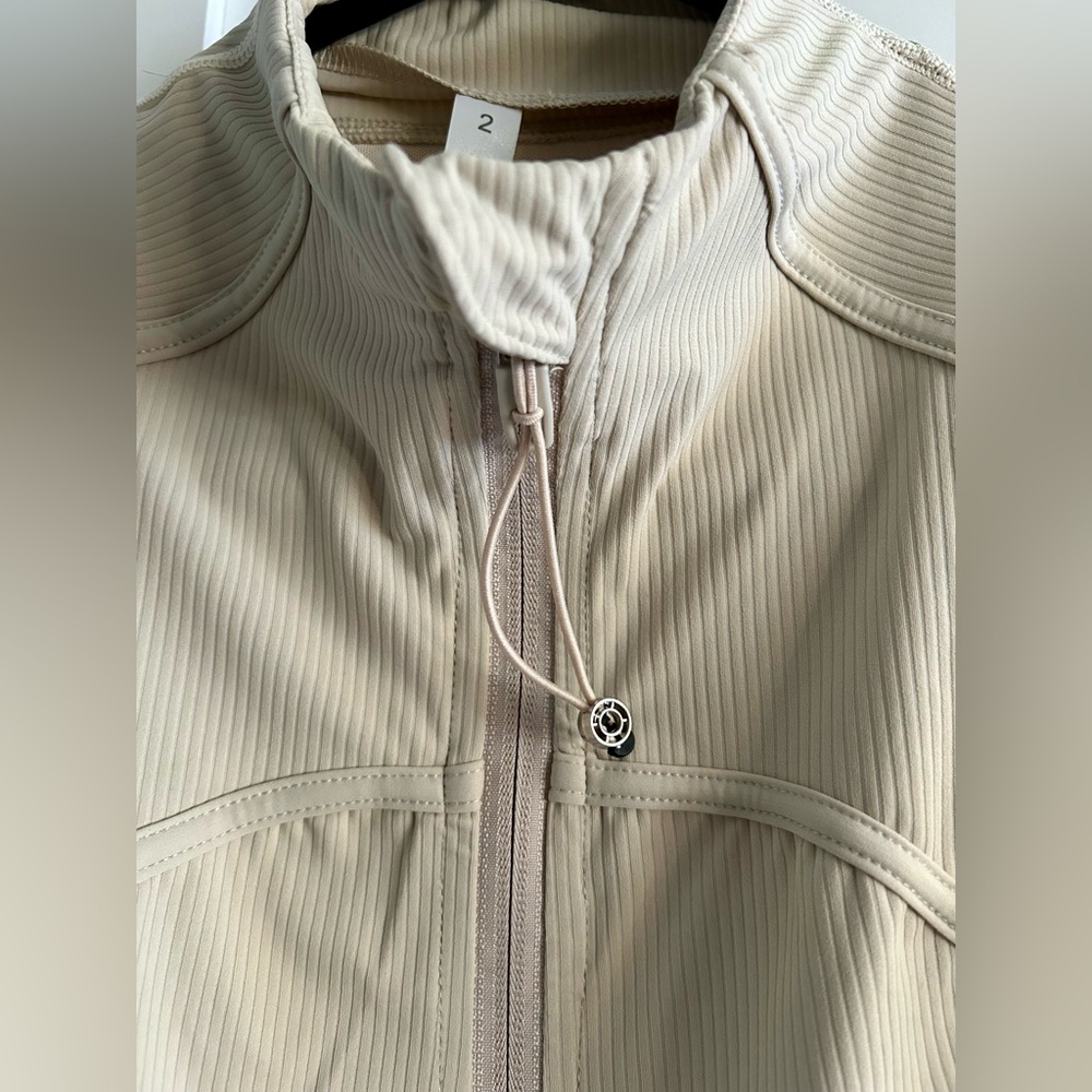 Define Style Workout Jacket - Picture 3 of 10
